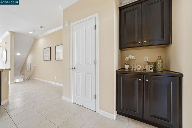 252 Sullivan Way, Hayward, CA 94541