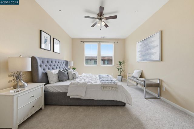 252 Sullivan Way, Hayward, CA 94541