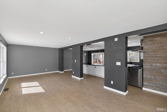 10450 Appletree Lane, Osceola, IN 46561