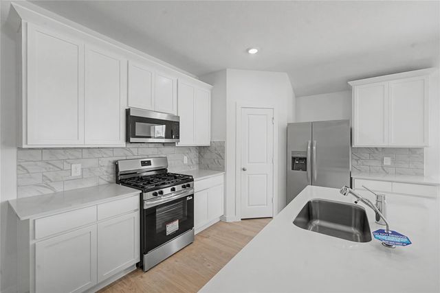 31143 Warwick Coast Court, Fulshear, TX 77441