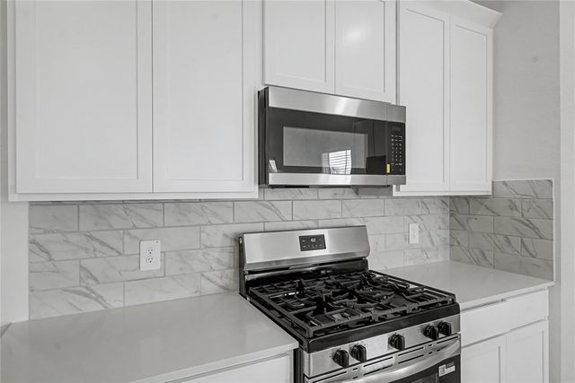 31143 Warwick Coast Court, Fulshear, TX 77441