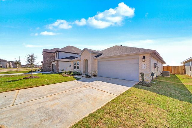 31143 Warwick Coast Court, Fulshear, TX 77441