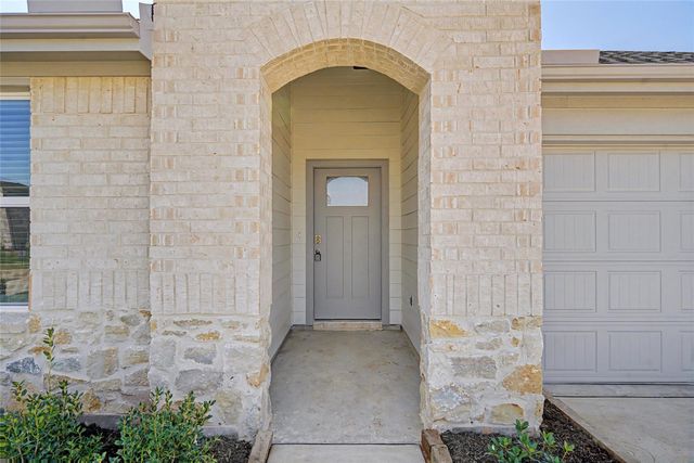 31143 Warwick Coast Court, Fulshear, TX 77441