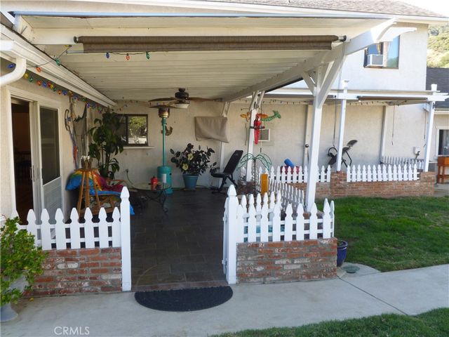 14030 Simshaw, Sylmar, CA 91342