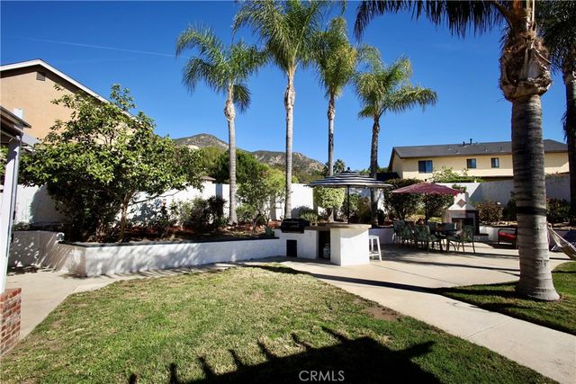 14030 Simshaw, Sylmar, CA 91342