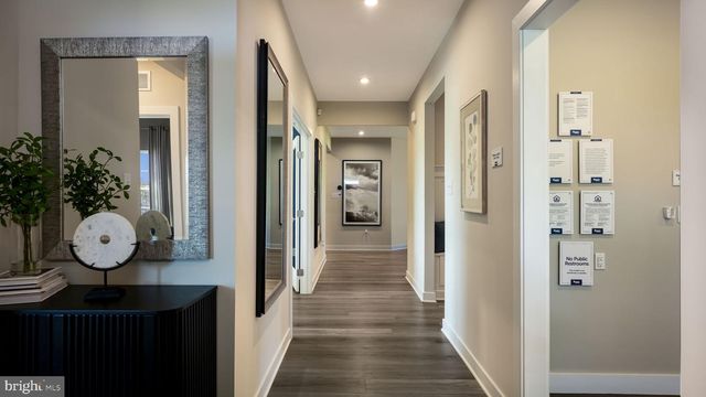 1000 GILRAY DR, Downingtown, PA 19335