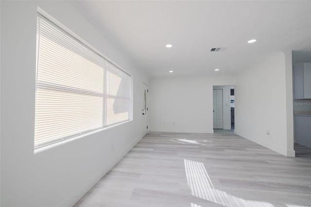 1832 GREENHILL DRIVE, Clearwater, FL 33755