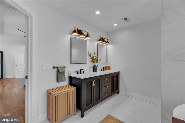 425 PELTOMA RD, Haddonfield, NJ 08033