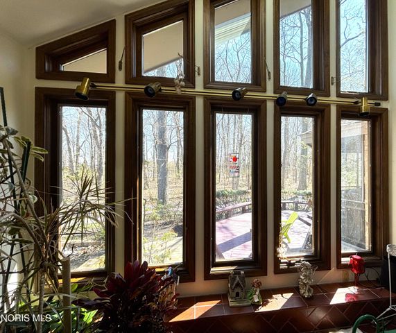 1440 S Stadium Road, Oregon, OH 43616
