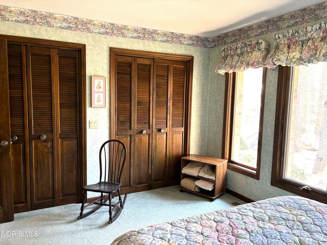 1440 S Stadium Road, Oregon, OH 43616
