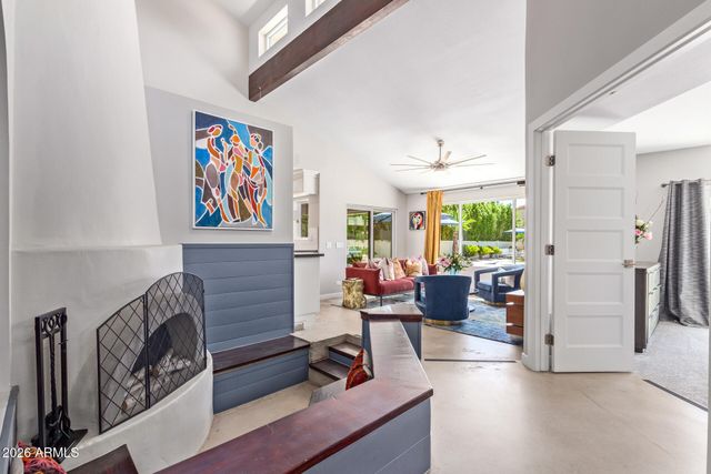 4655 E MONTE Way, Phoenix, AZ 85044