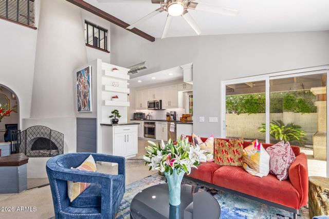 4655 E MONTE Way, Phoenix, AZ 85044