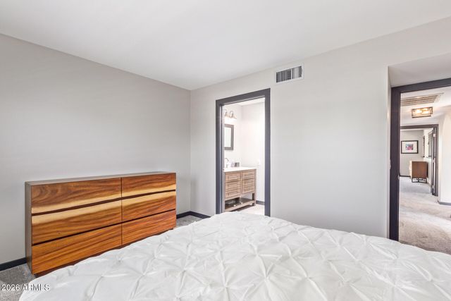 4655 E MONTE Way, Phoenix, AZ 85044