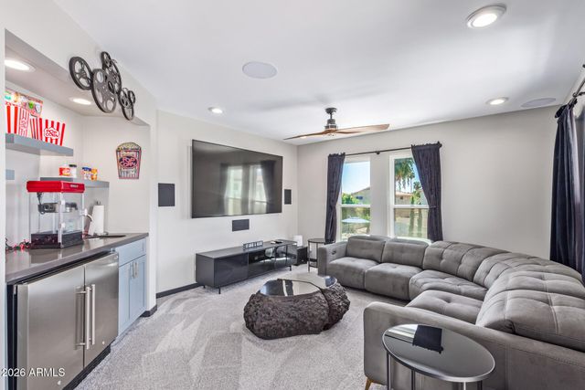 4655 E MONTE Way, Phoenix, AZ 85044