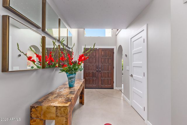 4655 E MONTE Way, Phoenix, AZ 85044