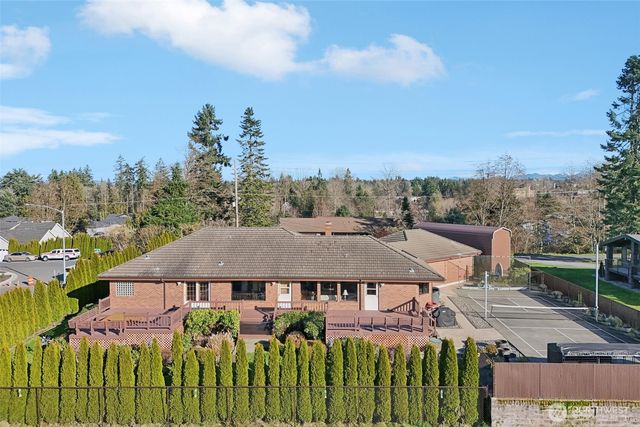 2910 13th Street SW, Puyallup, WA 98373