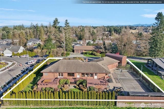 2910 13th Street SW, Puyallup, WA 98373