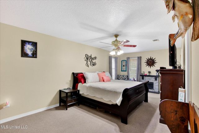 2513 Krystal Lane, Vancleave, MS 39565