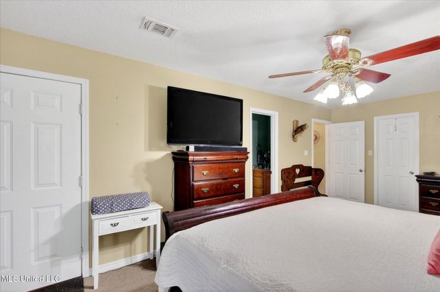 2513 Krystal Lane, Vancleave, MS 39565