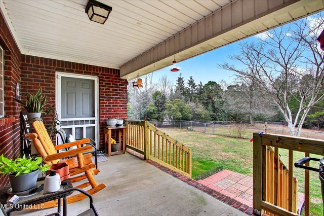 2513 Krystal Lane, Vancleave, MS 39565