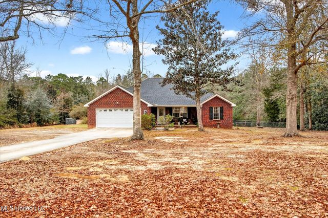 2513 Krystal Lane, Vancleave, MS 39565