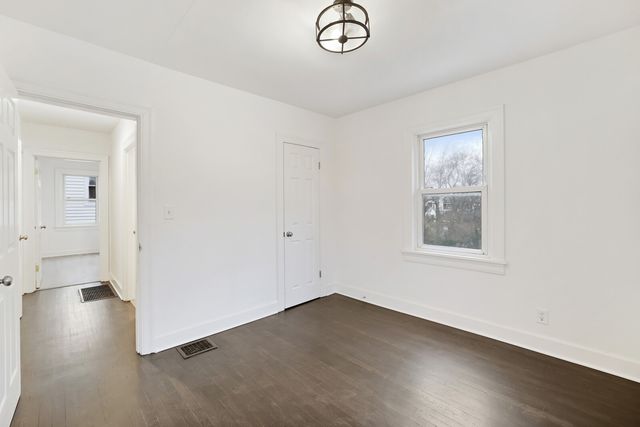 522 E Trinity Ln, E, Nashville, TN 37207