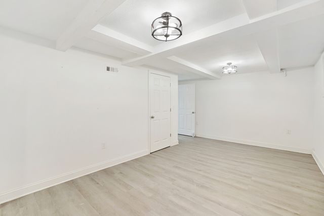 522 E Trinity Ln, E, Nashville, TN 37207