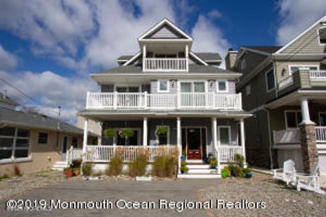 556 Pike Avenue, Manasquan, NJ 08736