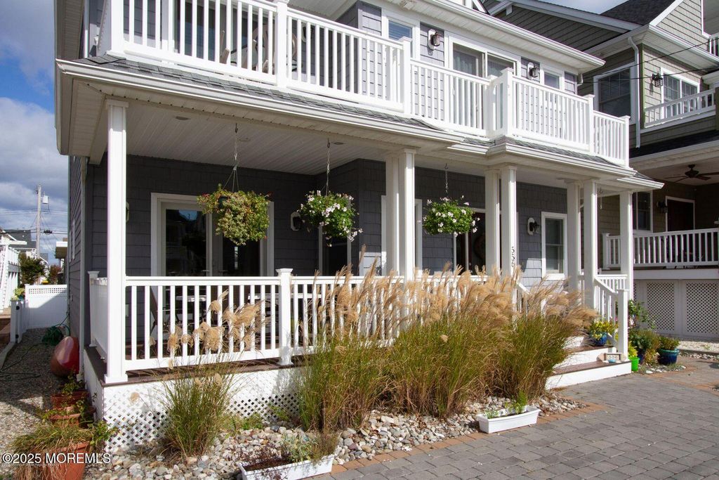 556 Pike Avenue, Manasquan, NJ 08736