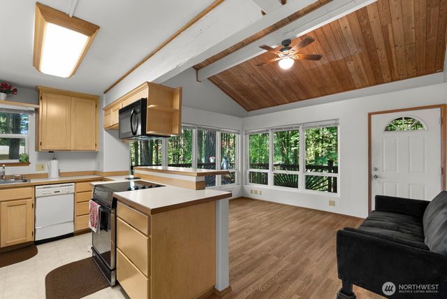 17830 Overlake Court SE, Yelm, WA 98597