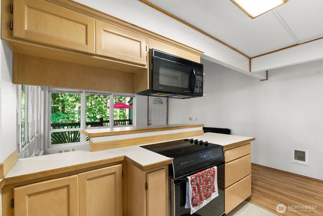 17830 Overlake Court SE, Yelm, WA 98597