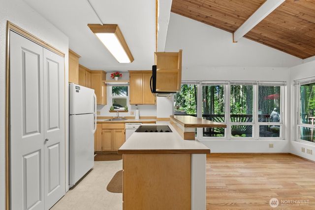 17830 Overlake Court SE, Yelm, WA 98597