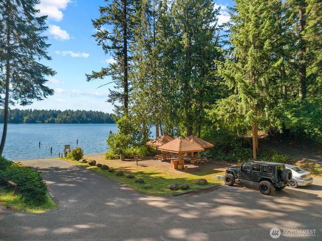 17830 Overlake Court SE, Yelm, WA 98597