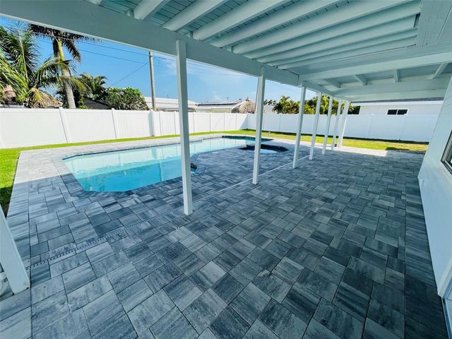 2215 W VINA DEL MAR BOULEVARD, St Pete Beach, FL 33706