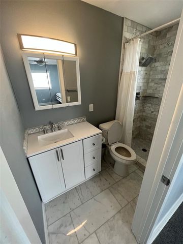 2215 W VINA DEL MAR BOULEVARD, St Pete Beach, FL 33706