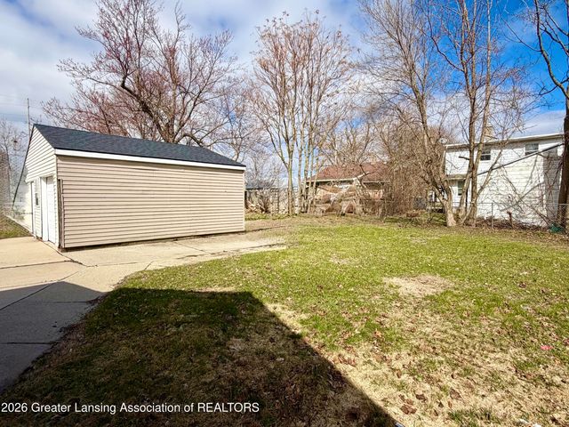 715 Randall Street, Lansing, MI 48906