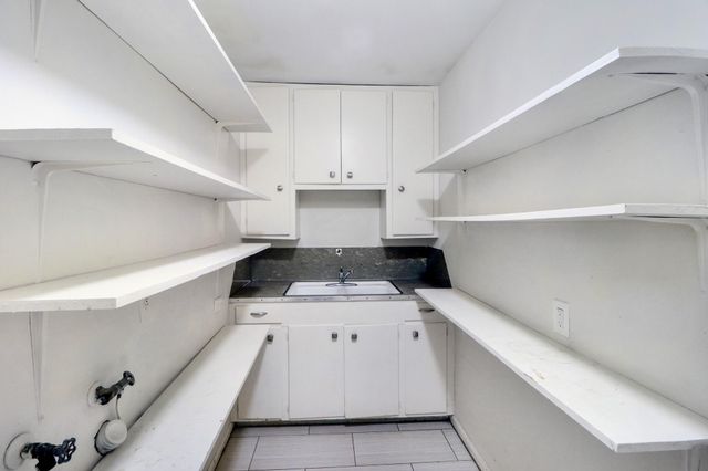 5554 Beechnut Street, Houston, TX 77096