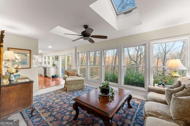 825 Beverly Drive, Gainesville, GA 30501