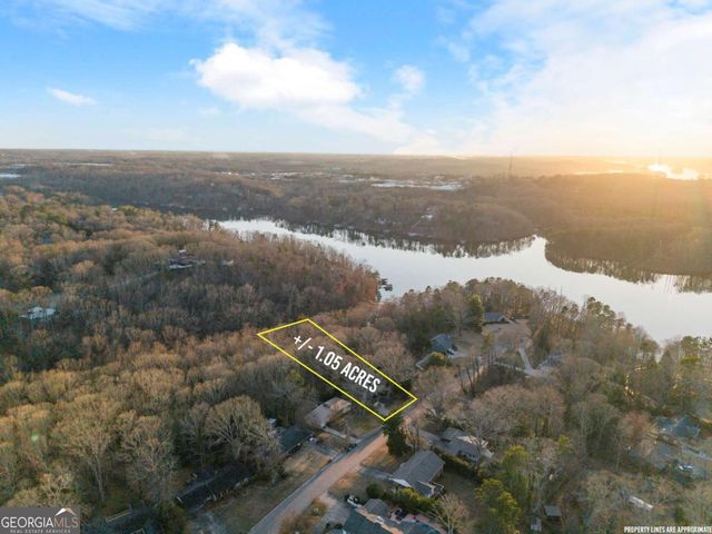 825 Beverly Drive, Gainesville, GA 30501