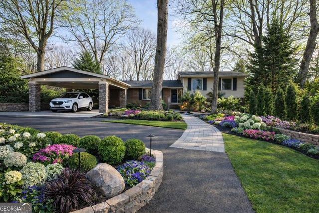 825 Beverly Drive, Gainesville, GA 30501