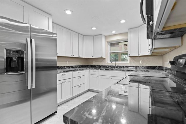 103 S FLAGLER AVENUE, Edgewater, FL 32132