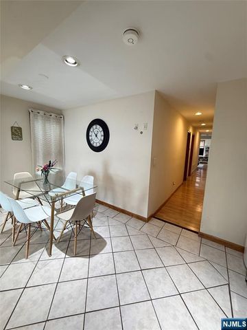 35 Ralph Street, Belleville, NJ 07109