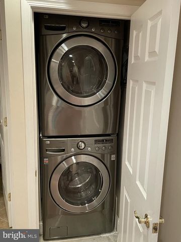 825 S BOULDIN ST, Baltimore, MD 21224