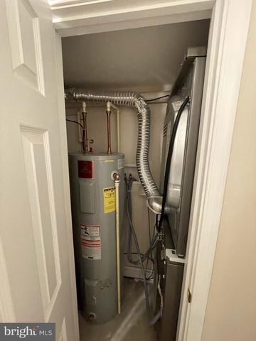 825 S BOULDIN ST, Baltimore, MD 21224