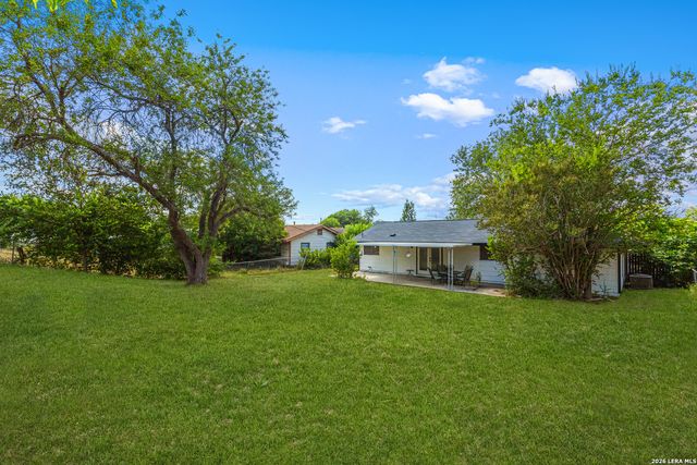 330 WHITECLIFF DR, San Antonio, TX 78227