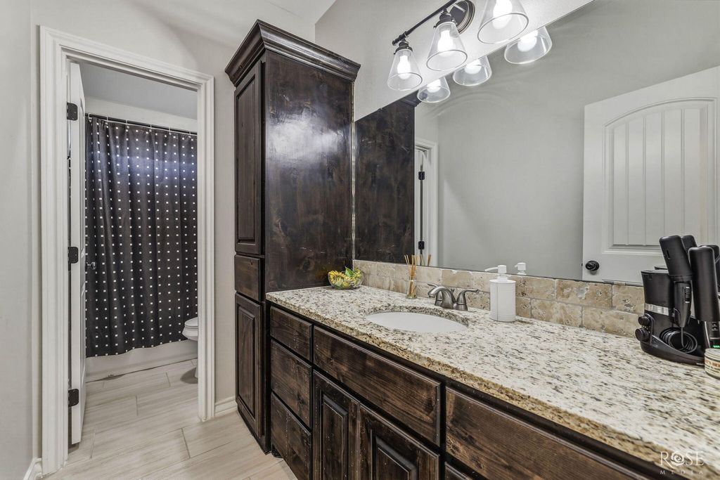 Image 21 of property listing at 3328 Reindeer Run, San Angelo, TX 76901