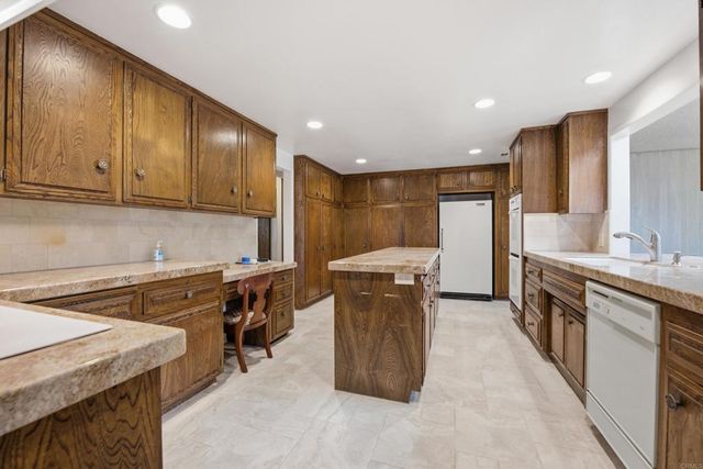 1830 Juanita Lane, Fallbrook, CA 92028