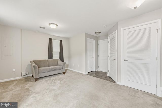 325 SCHMIDT RD, Phoenixville, PA 19460