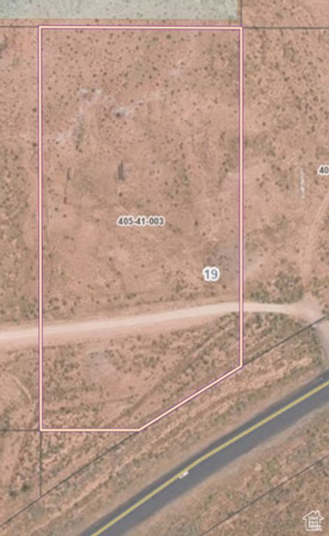 Image 7 of property listing at 4 HWY 389, Fredonia, AZ 86022