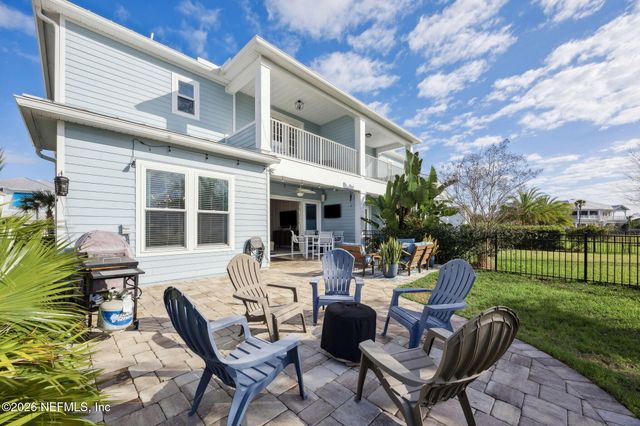 668 RUM RUNNER Way, St. Johns, FL 32259